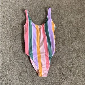 Hollister one piece bathing suit